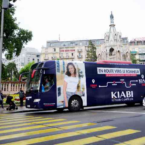 Le Bus du Bonheur